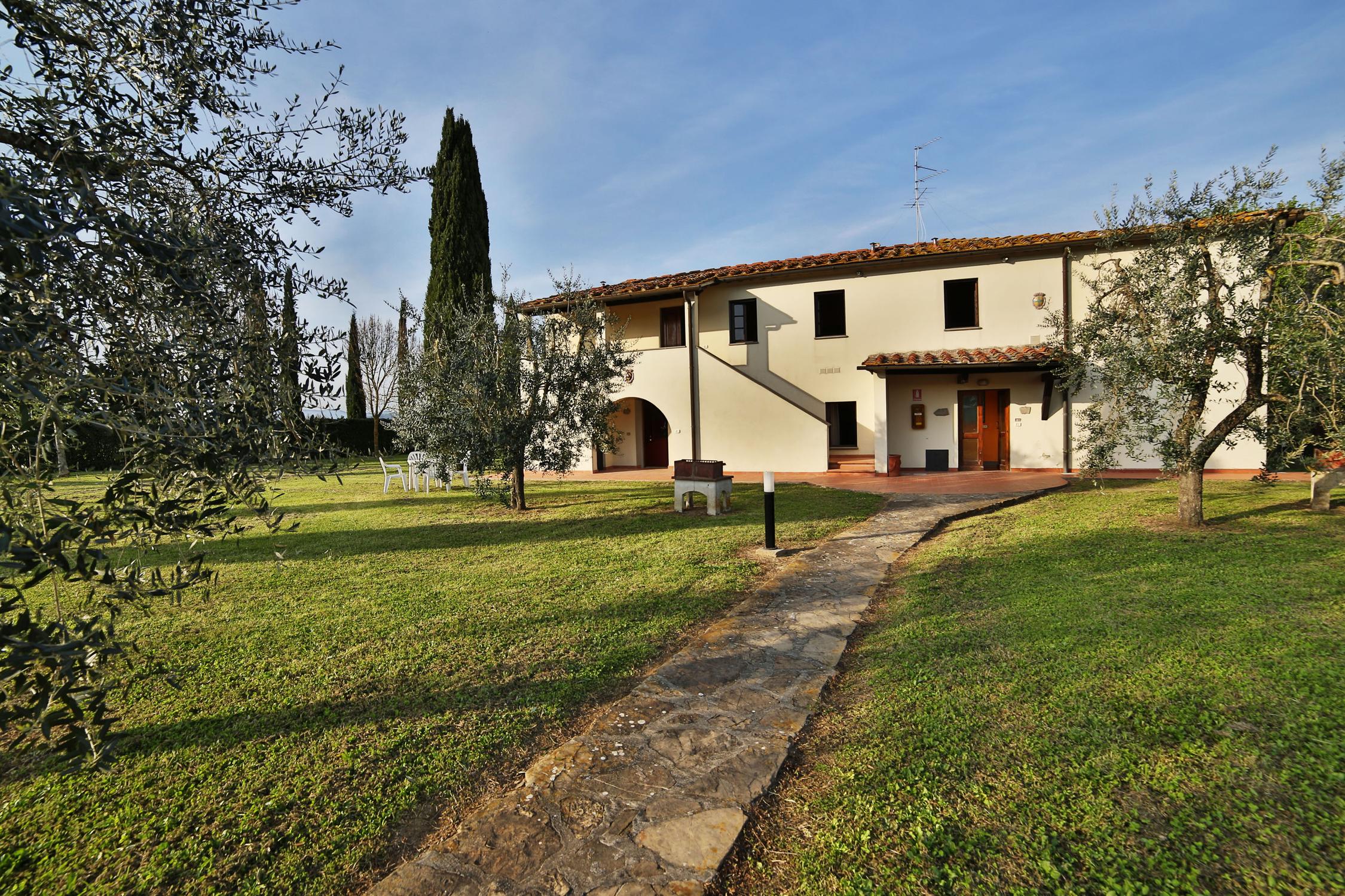 Agritourism at Florence | Fattoria Pagnana, Apartment Cipresso