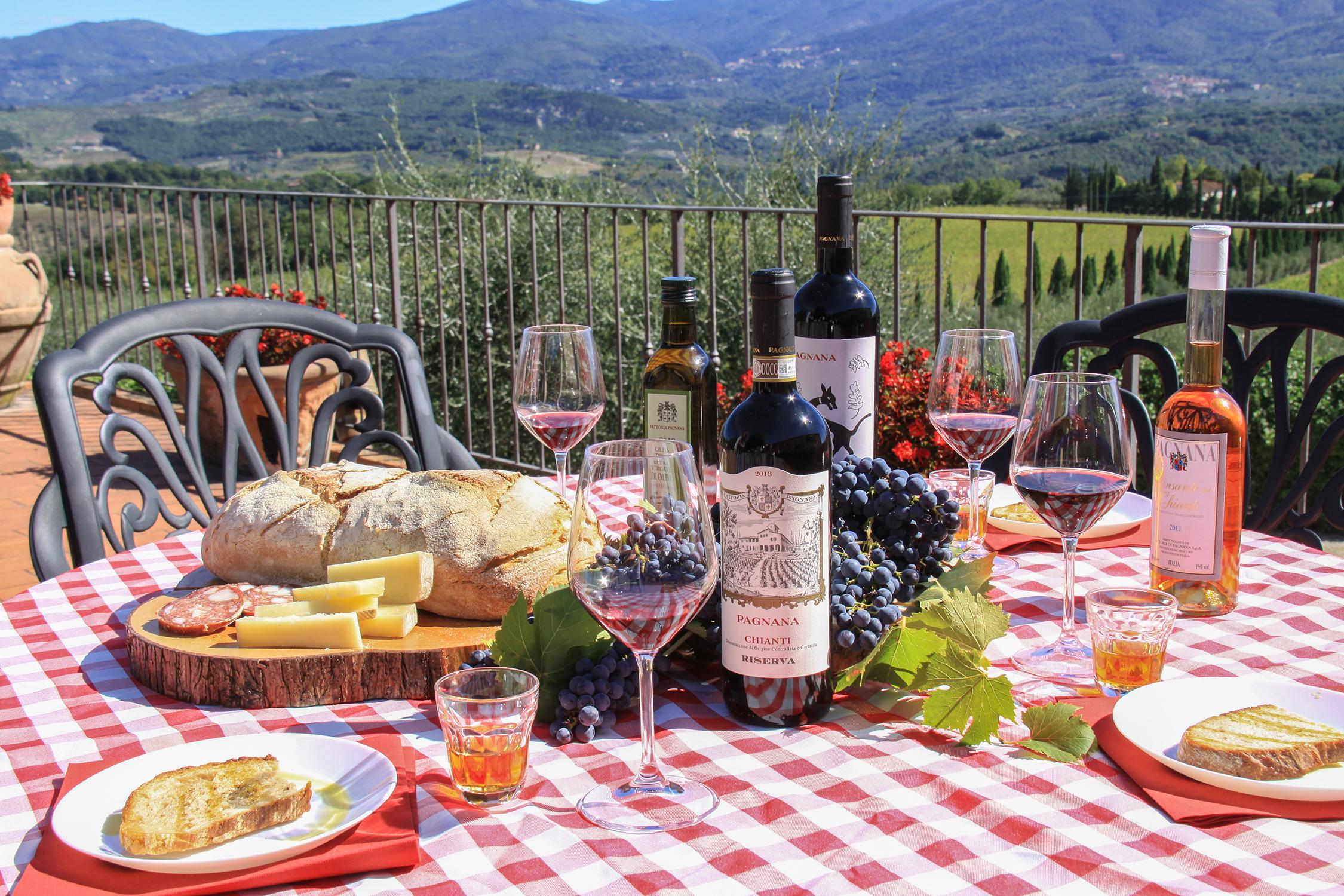 Agritourism in Chianti | Fattoria Pagnana, Holiday apartments in Tuscany