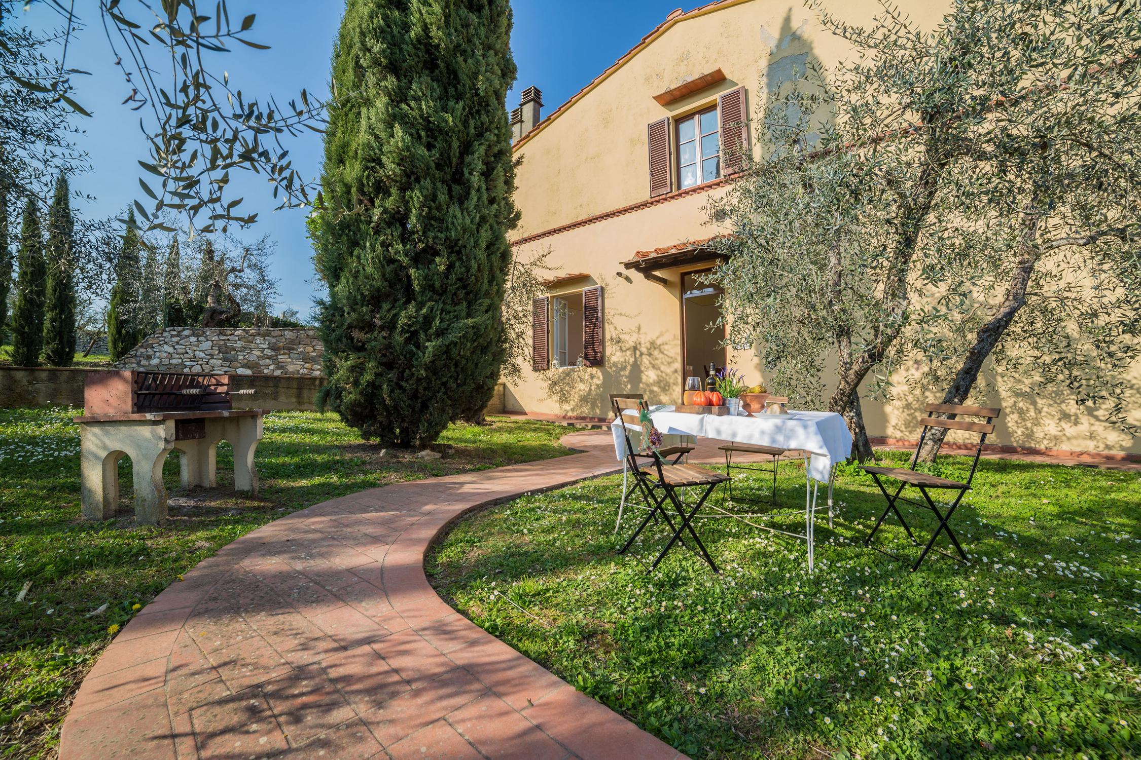 Agritourism at Florence | Fattoria Pagnana, Apartment Cipresso