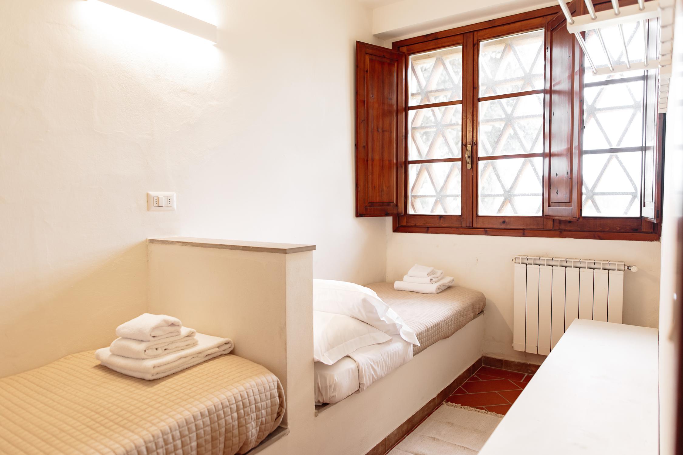 Agritourism at Florence | Fattoria Pagnana, Apartment Cipresso