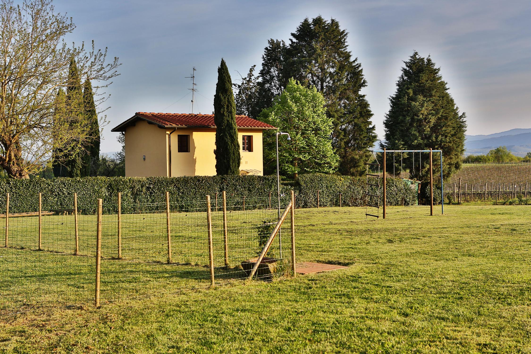 Agritourism apartments in Chianti | Fattoria Pagnana, Apartment Rosmarino